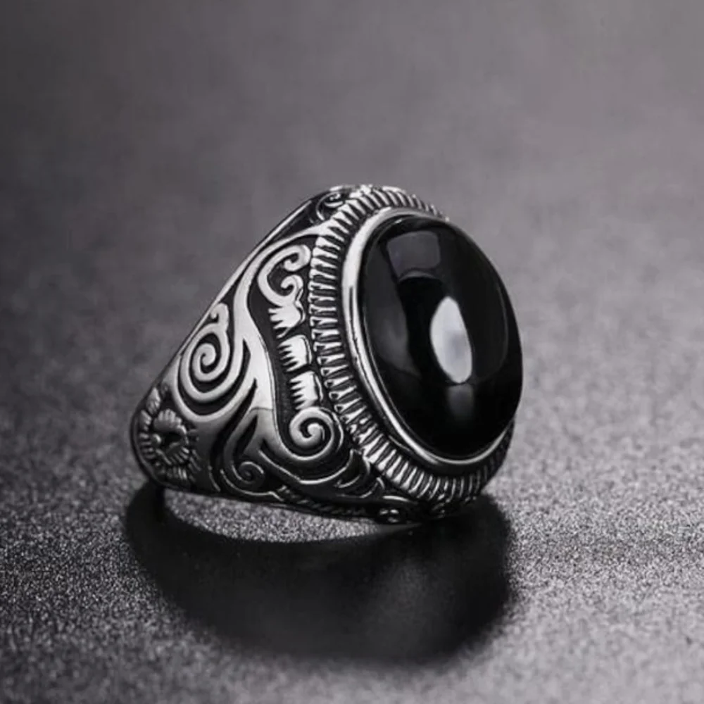 Elegant Black Onyx Men's Ring